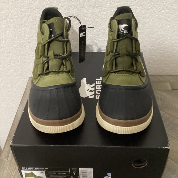 Sorel Women's Out N About IV Class Bootie, size 7 - Picture 5 of 8